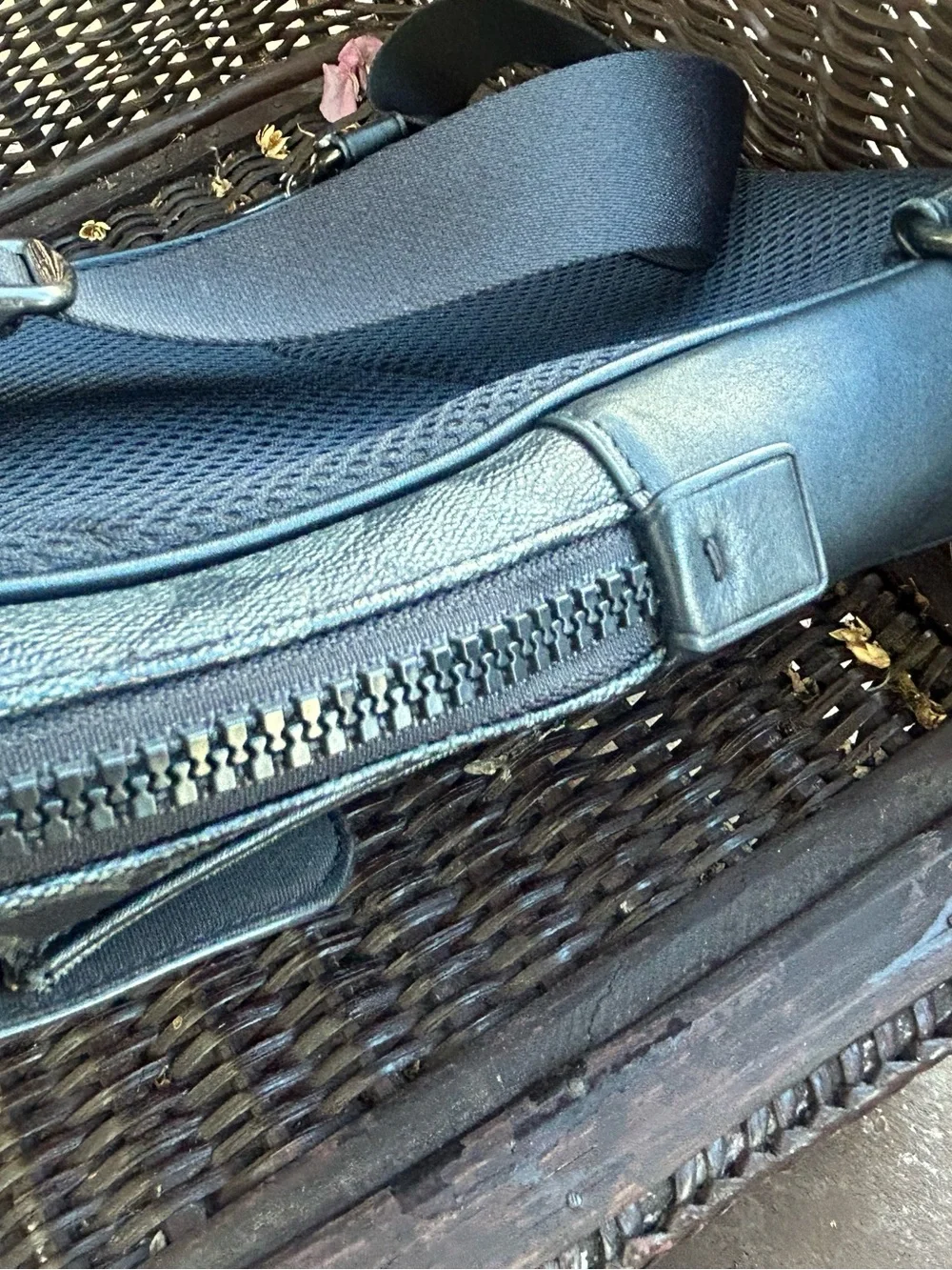COACH Men’s Black Signature Track Pack  chest  Sling Bag